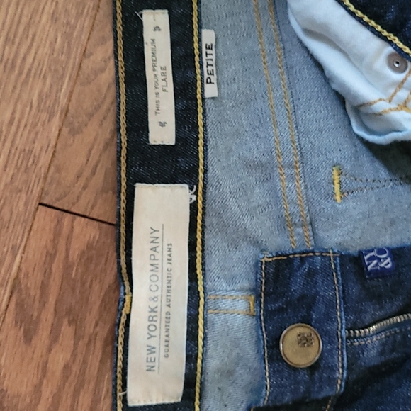 New York & Company size 16 Petit - Picture 2 of 4